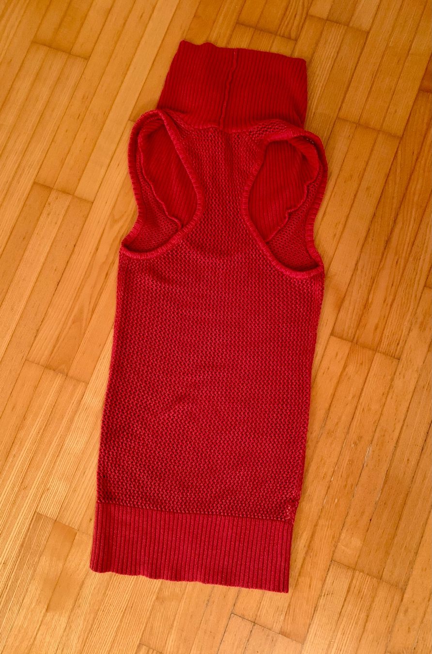 Mango Gilet & Giacche senza maniche: Rote Strickweste mit Rollkragen von Mango, Grösse M – Usato da Maienfeld venduto da mar_59mb 6