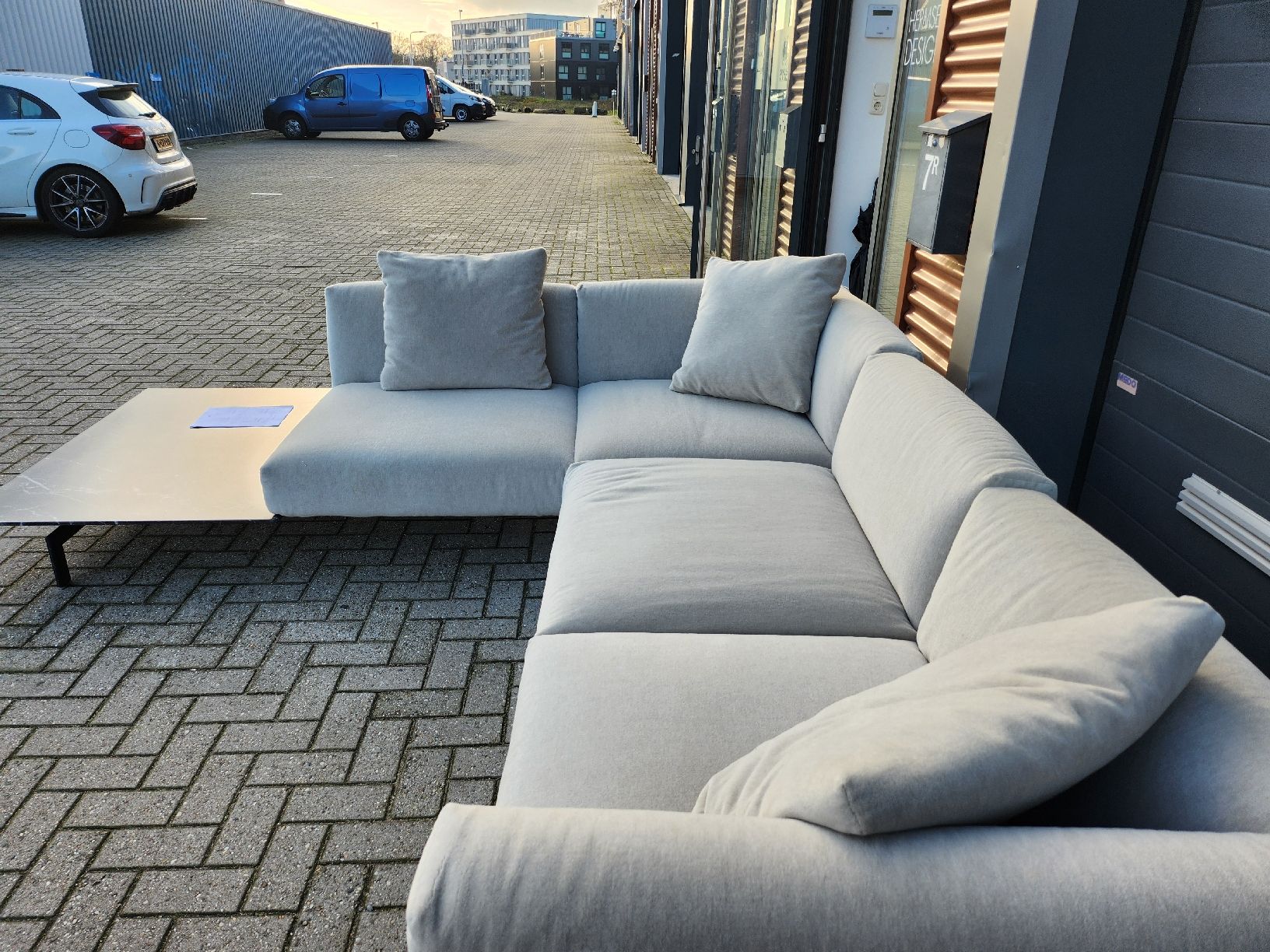 Knoll Divani: Knoll Avio Compact Ecksofa by Piero Lissoni – Usato da Gelderland venduto da HermsenDesign 4