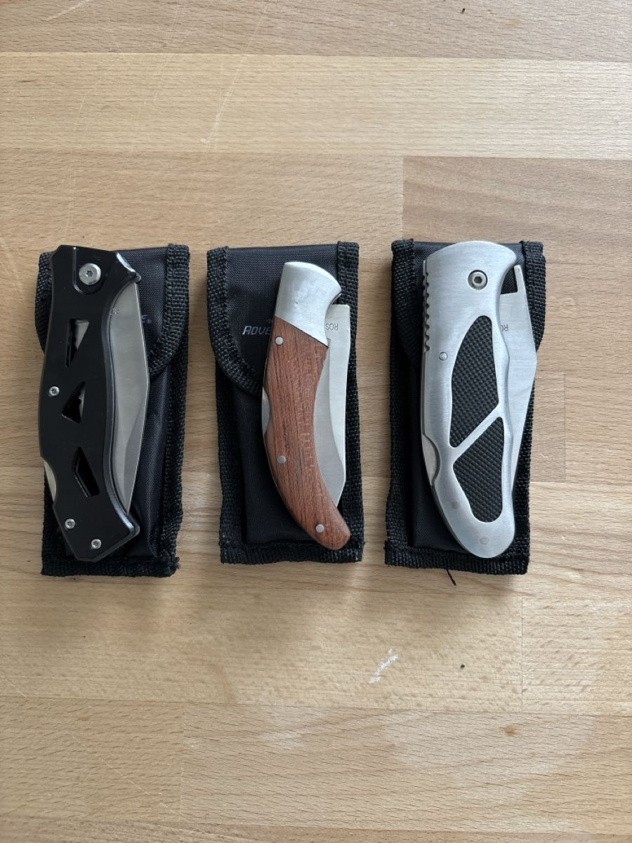 Coltelli tascabile: 3 Sackmesser aus einer Sammlung mit Gürteltaschen – Nuovo (secondo la descrizione) da Basel venduto da Fischstabli 1