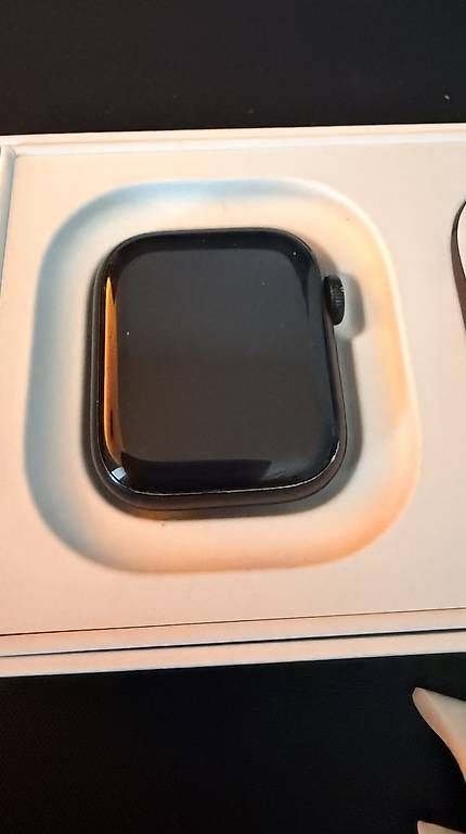 Smartwatch: Apple Watch Series 7 41mm Aluminium schwarz – Usato da Muttenz venduto da itsvivi 2