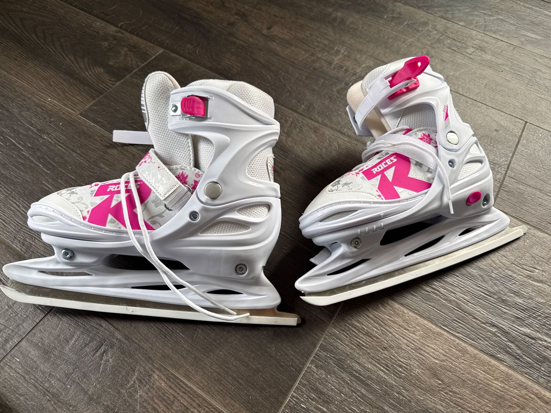 Schlittschuhe: Roces Schlittschuhe verstellbar – Gebraucht aus Niedergösgen von Amyremo