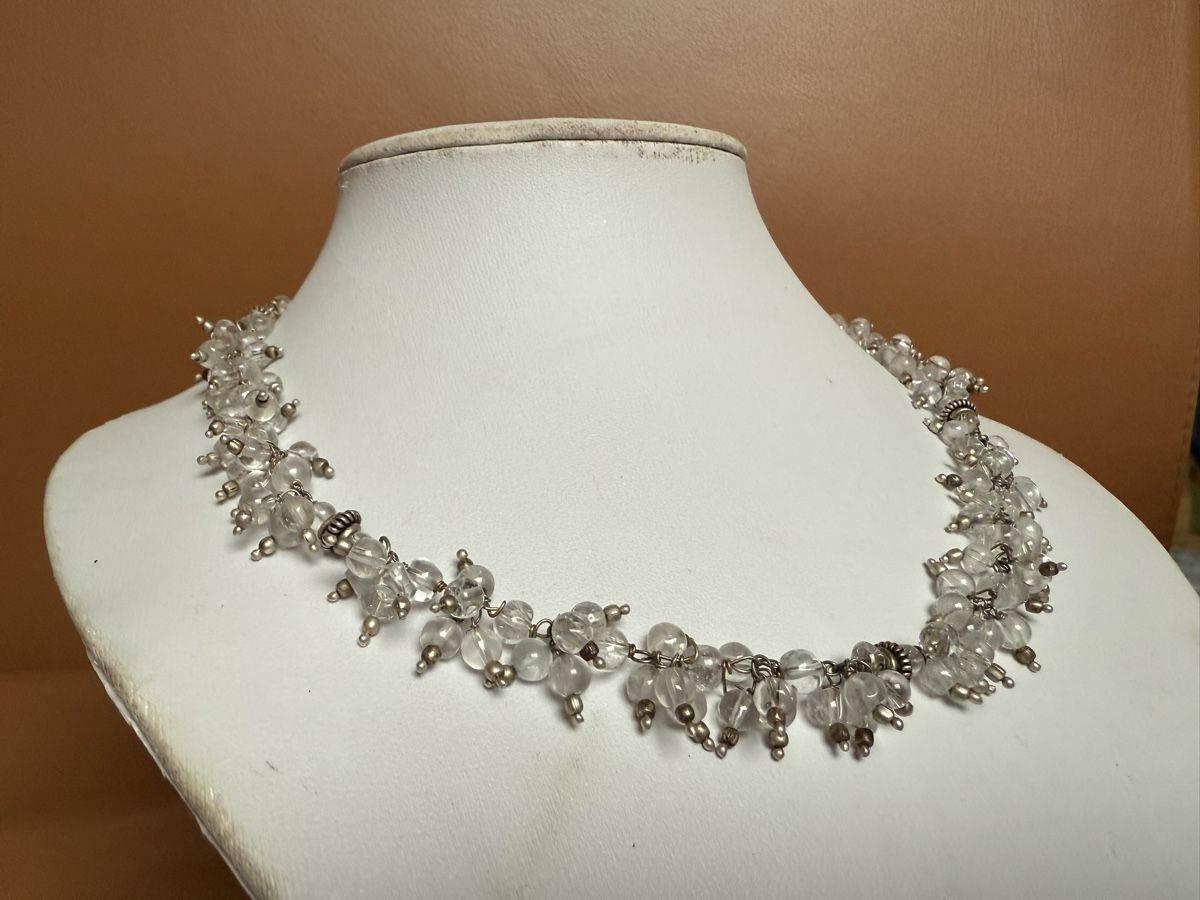 Catenine: Schöne Bergkristall Kette NEU – Nuovo e nell'imballaggio originale da Basel venduto da Chili007 2