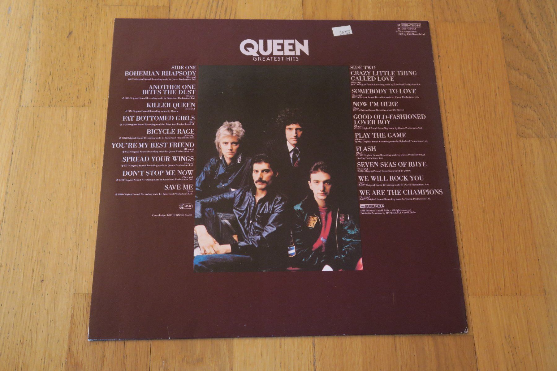 Vinyles: Queen – Greatest Hits – D'occasion à Thun par Karibu70 1