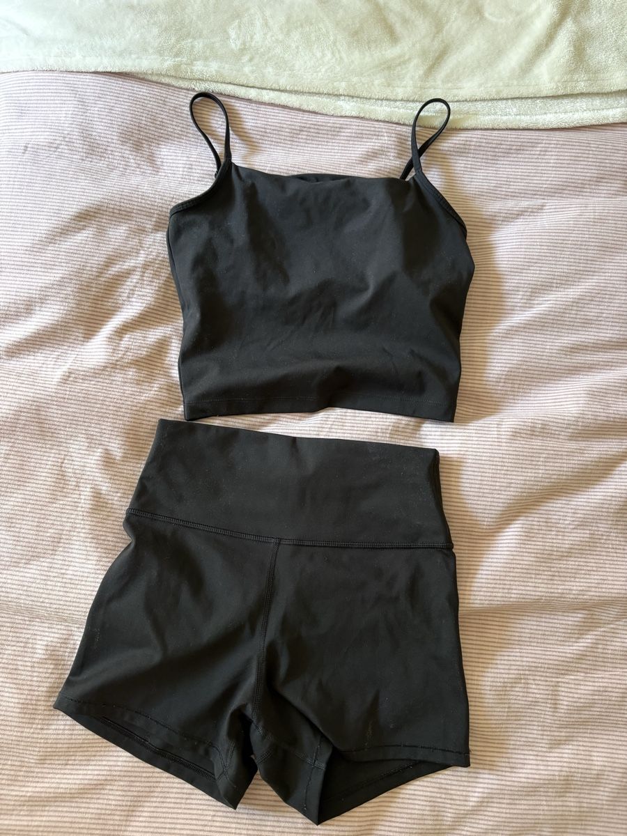 H&M Top: Sport Set H&M Move schwarz – Usato da Luzern venduto da ale_v5qn