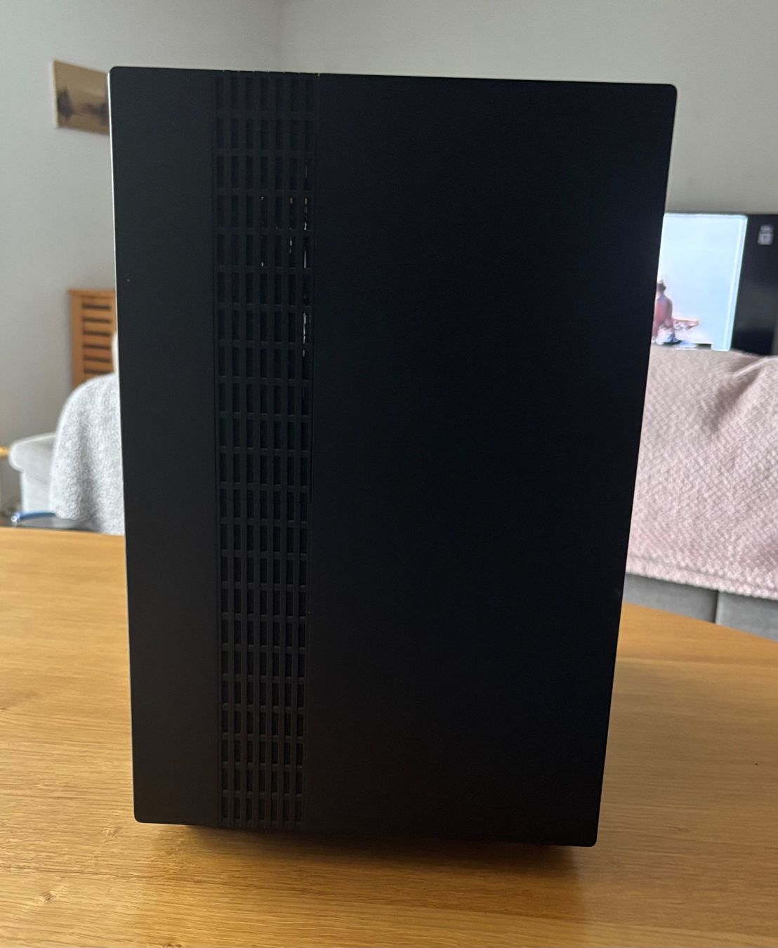 Intel PC: Pc 12 cores/16 GB/4TB – Usato da Marin-Epagnier venduto da 221966 1