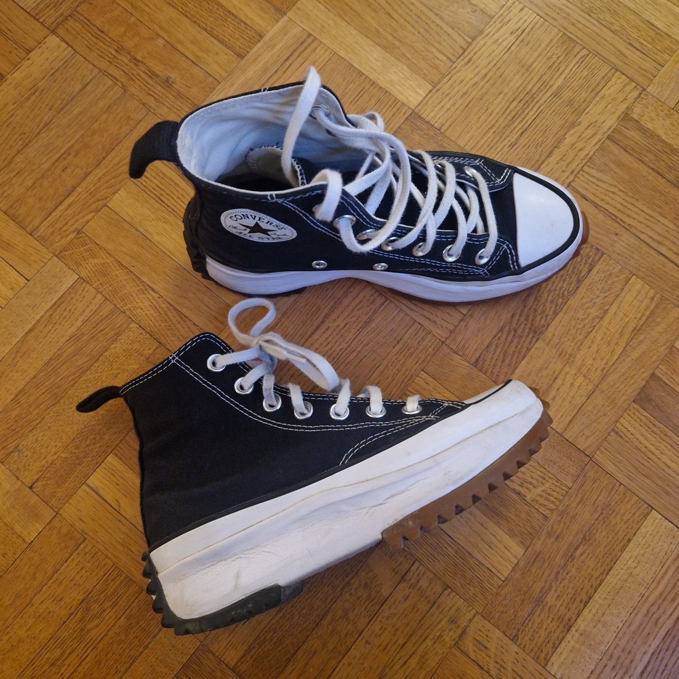 Converse Scarpe da donna: Converse Run Star Hike 35.5 – Usato da Onex venduto da AF. 1