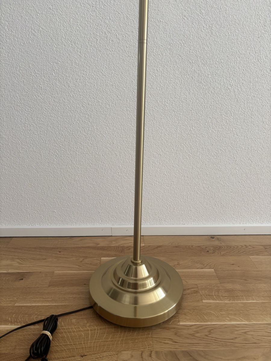Westwing Lampes: Westwing Stehlampe in Messingoptik – D'occasion à Zug par volpo6300 3