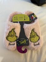 Grinch Slippers M (38/39) Pink, New with Tags, Cosy!🔥