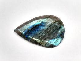 1x Labradorite poire > 14.00 ct
