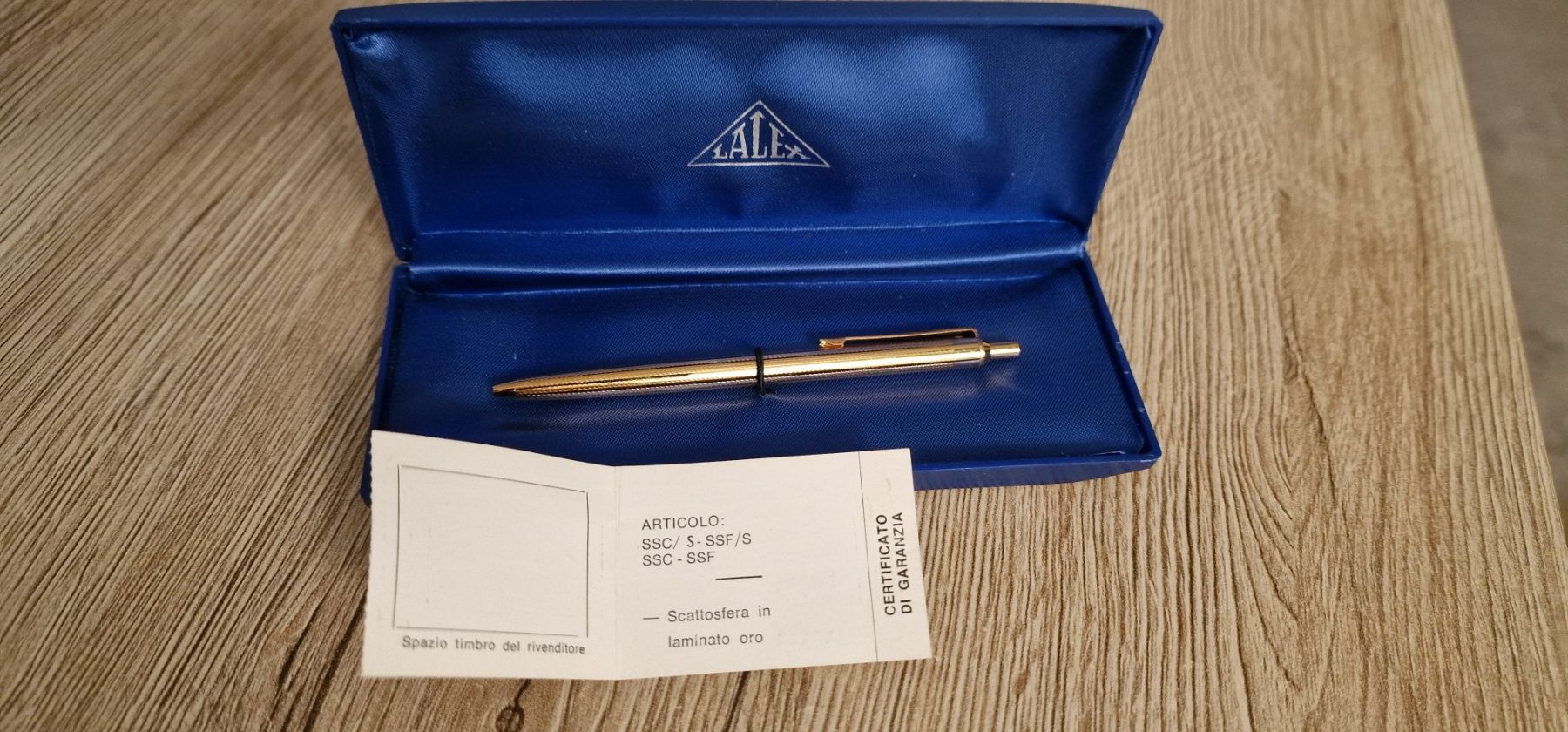 Stifte & Marker: Stylo à bille "LALEX" Plaqué or – Gebraucht aus Genève von Petit-Ange 6