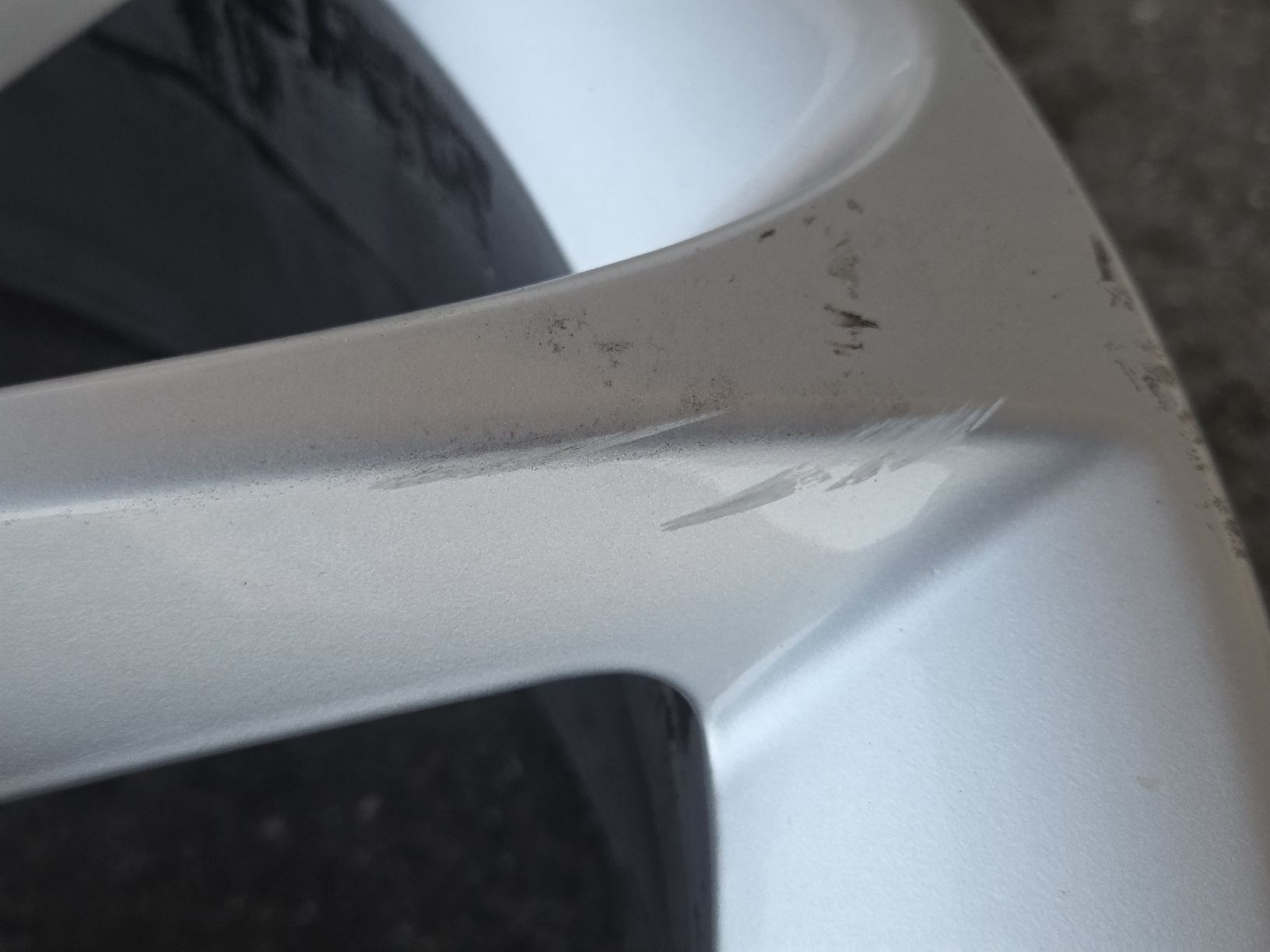 Audi Cerchioni: Audi A3 Felge – Usato da  venduto da  2