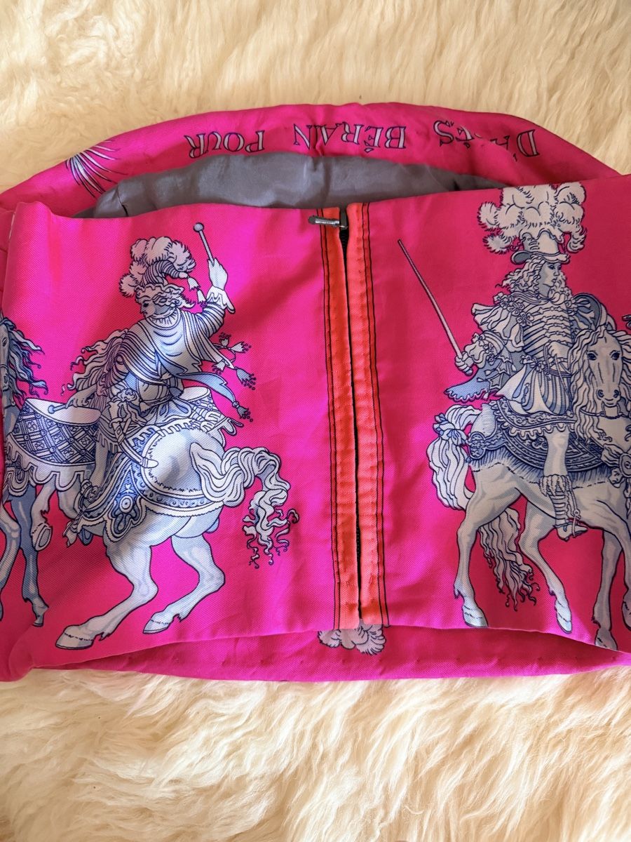 Hermès Tops: Bustier Upcycling Hermès – Gebraucht aus Lausanne von Meganelausanne 3