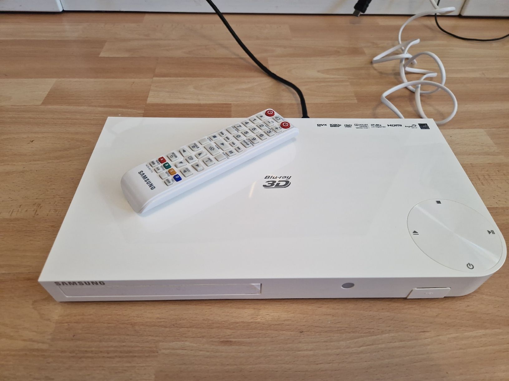 Samsung Lecteur multimedia & Streamer: SAMSUNG BLURAY PLAYER 3D – D'occasion à Zürich par Arianco