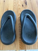 Avispas Flip Flops