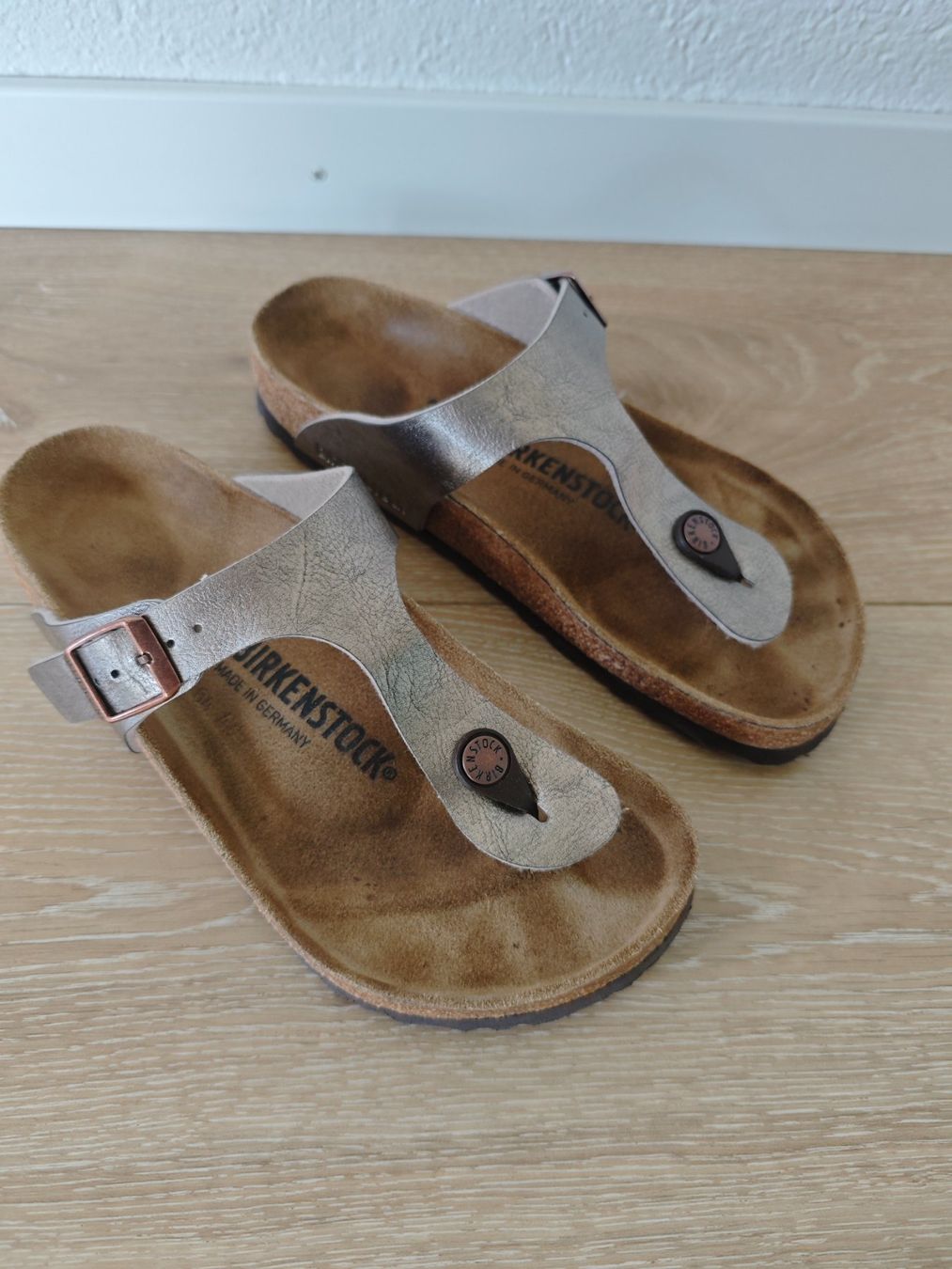 Birkenstock Scarpe da donna: Birkenstock Gizeh Größe 36 – Usato da Bleienbach venduto da Andrea_ae