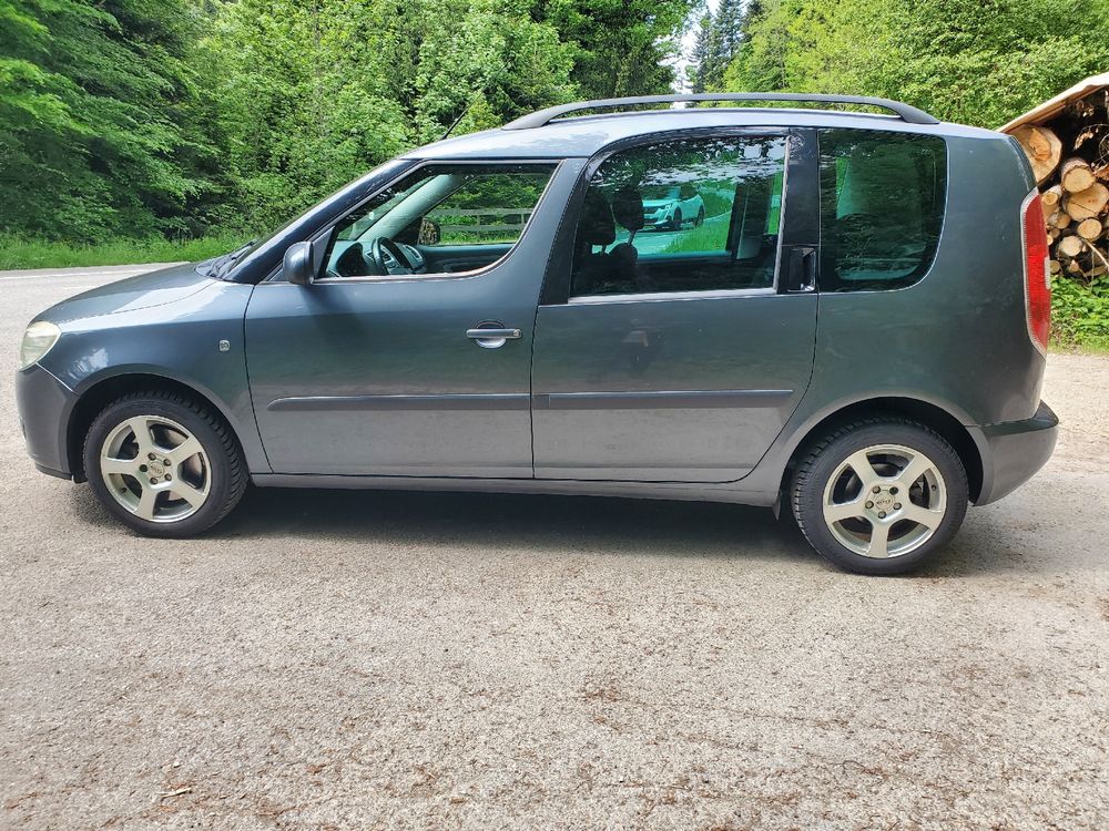 Skoda Autos: Skoda Roomster 1.6 Frisch ab MFK 13.05.25 – D'occasion à Kräiligen par NGK82 2