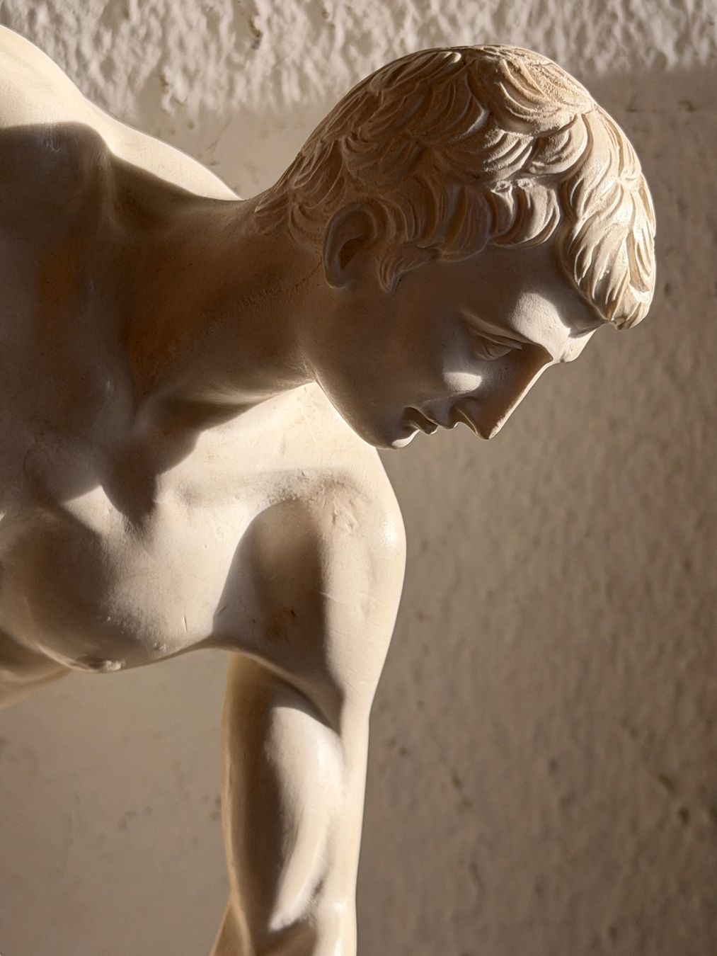 Sculture & Statue: Weiße dekorative Figur des klassischen Discobolus – Usato da Basel venduto da PAUL_ART 7