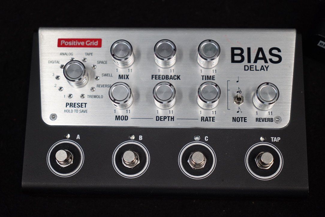 Instruments de musique: Positive Grid BIAS Delay Pro – D'occasion à Ortschwaben par Musictrade 1
