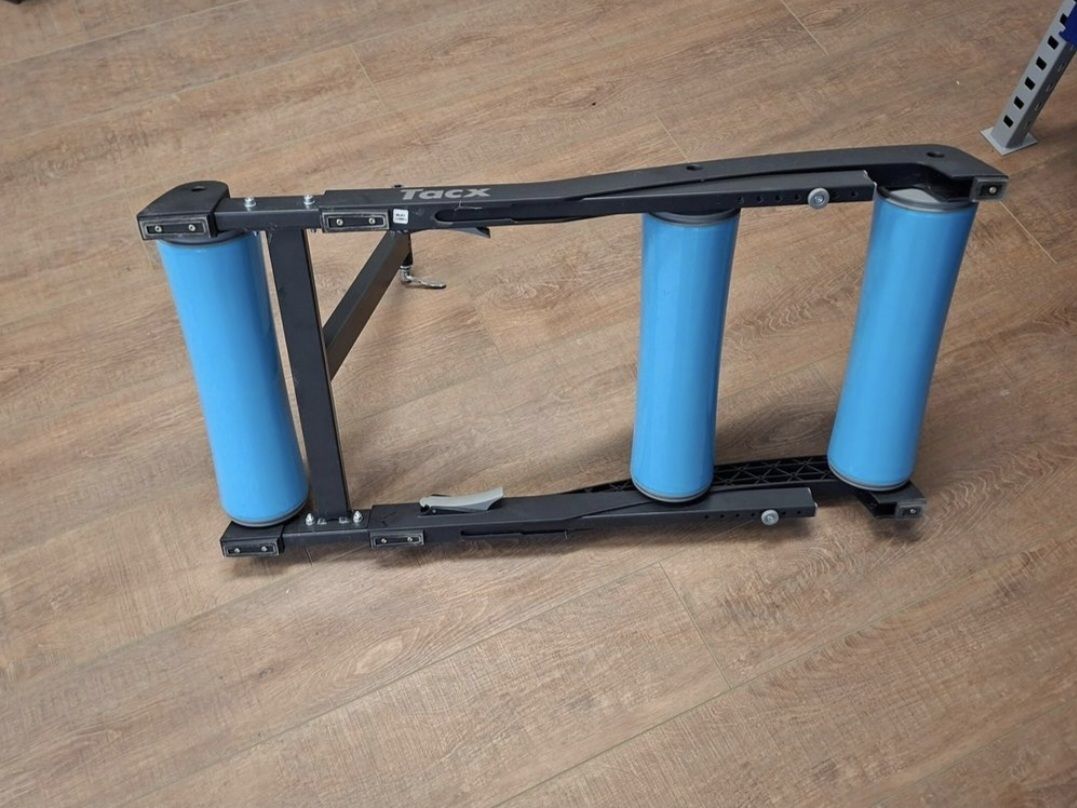 Tacx Hometrainer: Tacx Rollen Indoor System – Usato da Zürich venduto da tho_yg6d 1