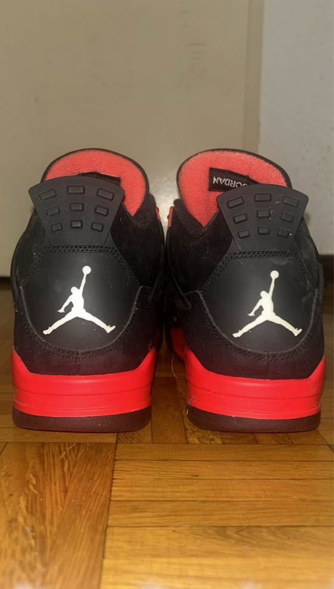 Jordan Chaussures hommes: Jordan 4 Red Thunder  – D'occasion à Genève par Bruno_gabriel 2
