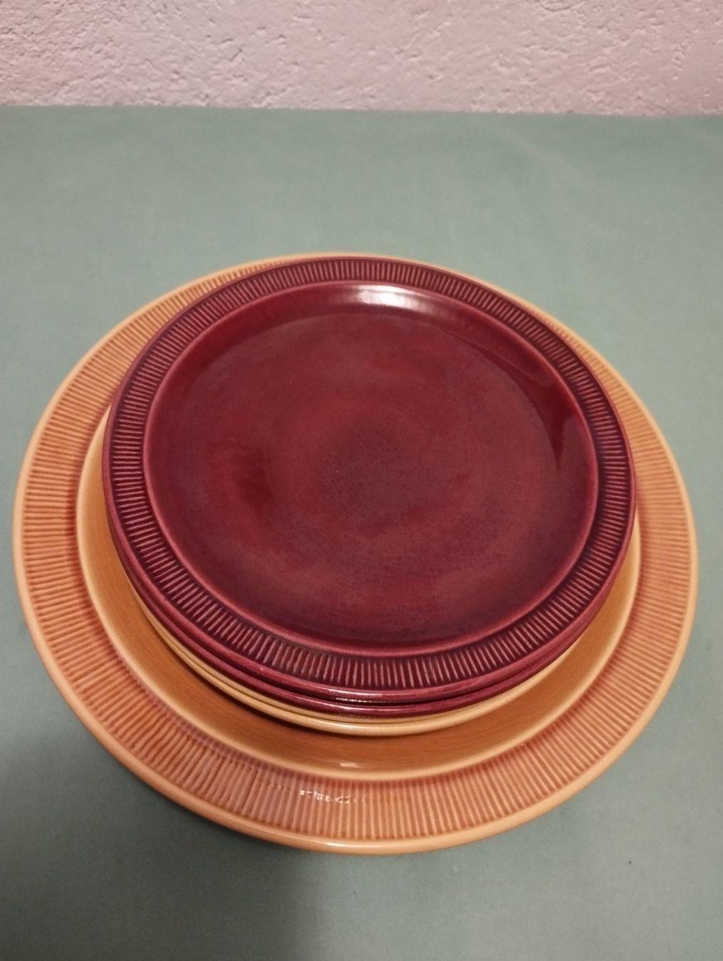 Set di piatti: Fonduegeschirr antik – Usato da Ostermundigen venduto da Dinge1 5