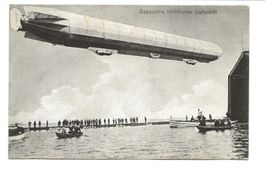 Zeppelin - lenkbares Luftschiff am Bodensee - Halle - 1911