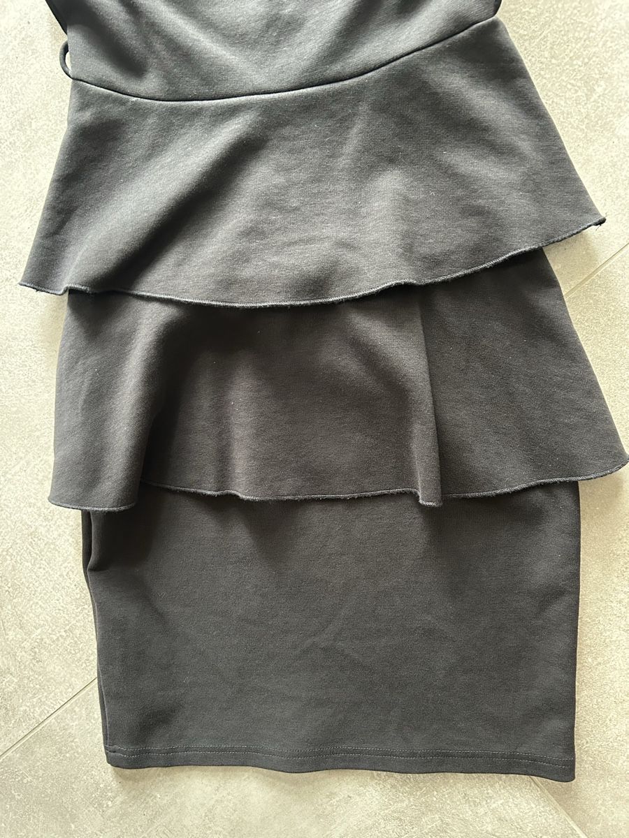 Kleider: KLEIDLI von b.p.c. Collection MIT RÜSCHCHEN / 36 – Gebraucht aus Nidfurn von cejeisda 7