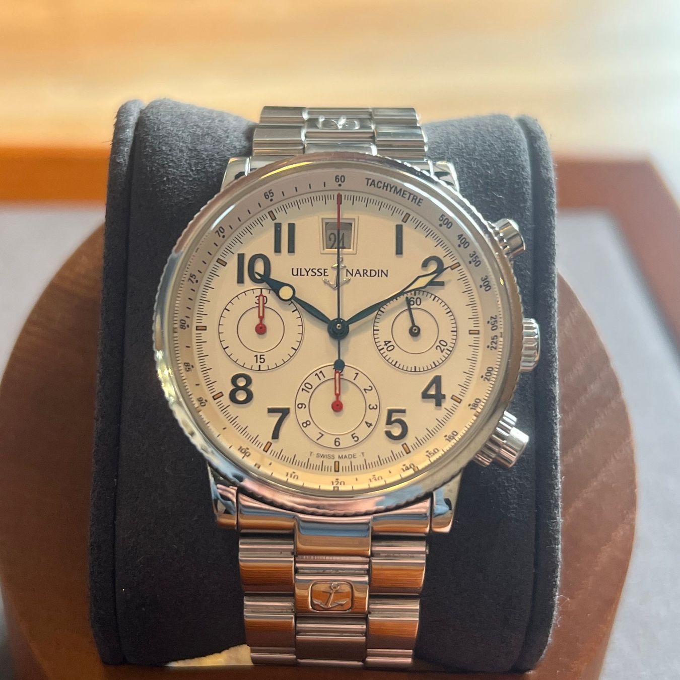 Ulysse Nardin Orologi: Ulysse Nardin Marine Chronograph Silver Dial 363-22 – Usato da Carouge GE venduto da Watchaser