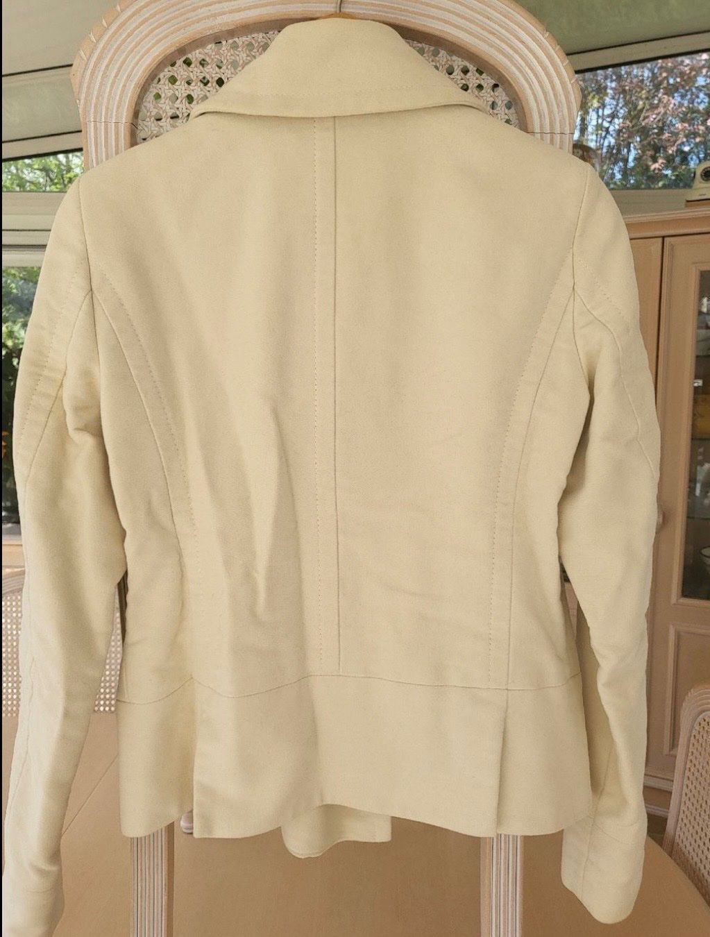 Esprit Giacche: Beige Übergangsjacke von Esprit, Gr 36 – Usato da Aarburg venduto da Petite-closet-Loop 1