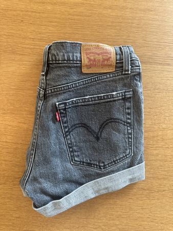 Levi‘s Jeansshorts in Dunkelgrau