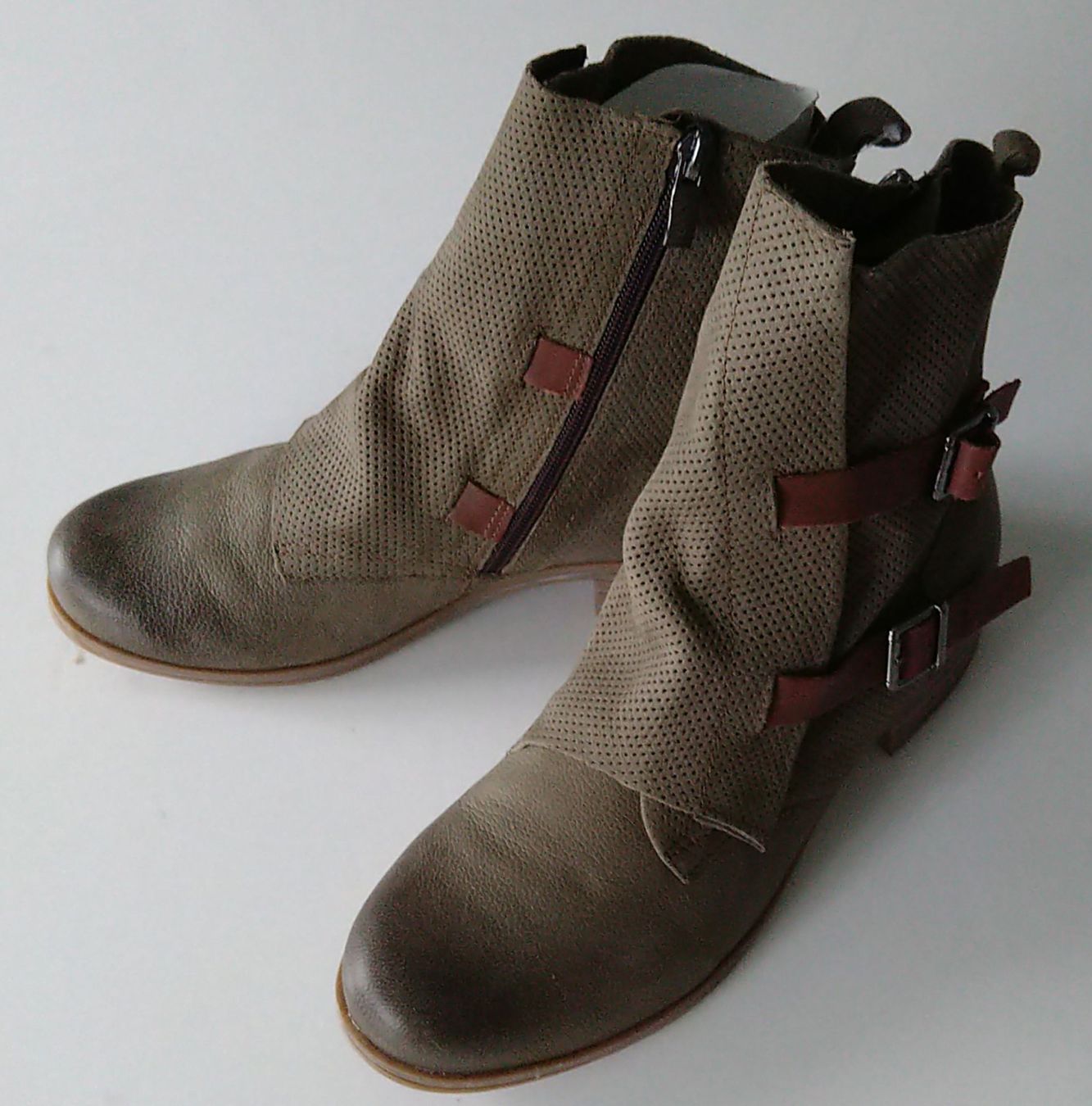 Damenschuhe: Stiefelette LASOCKI Gr. 40 – Neu (gemäss Beschreibung) aus Degersheim von 191maschina46 2