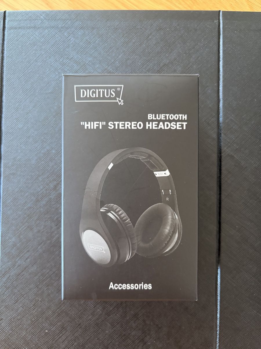 Kopfhörer: Kopfhörer Over-Ear schwarz/weiss – Gebraucht aus Oensingen von __.liisaaa.__ 1