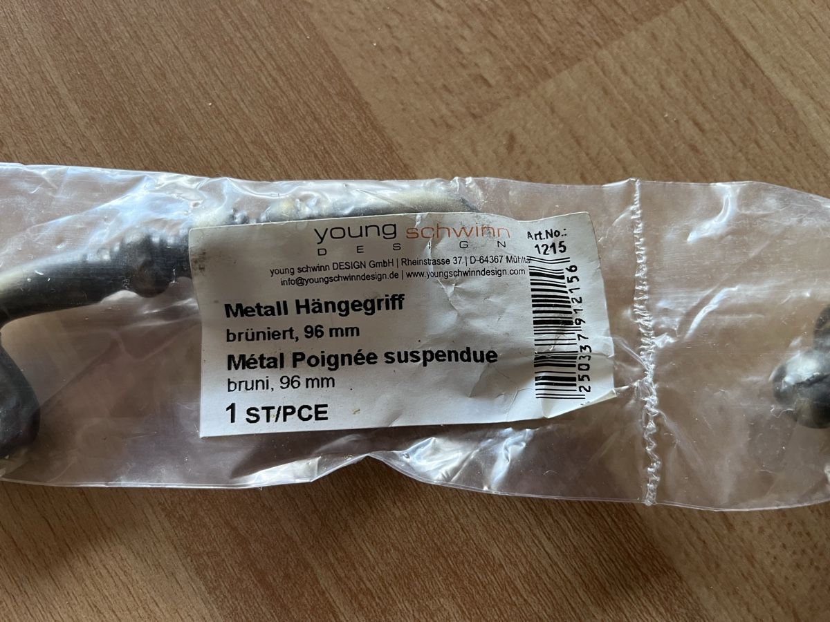 Eisenwaren: 5x Möbelgriff, Metallhängegriff, Vintage, 96mm – Gebraucht aus Röschenz von Annakournikova 2
