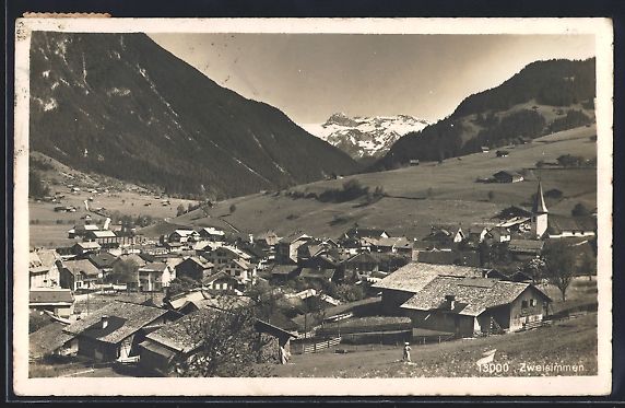 Cartoline postali: Zweisimmen, Ortsansicht mit Bergpanorama – Usato da Berlin venduto da bartko-reher