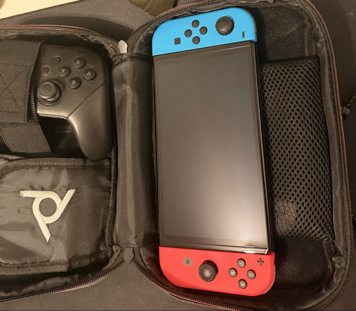 Nintendo Consoles: Nintendo Switch Olde + Pro Controller – D'occasion à Zürich par Narnia0815 2