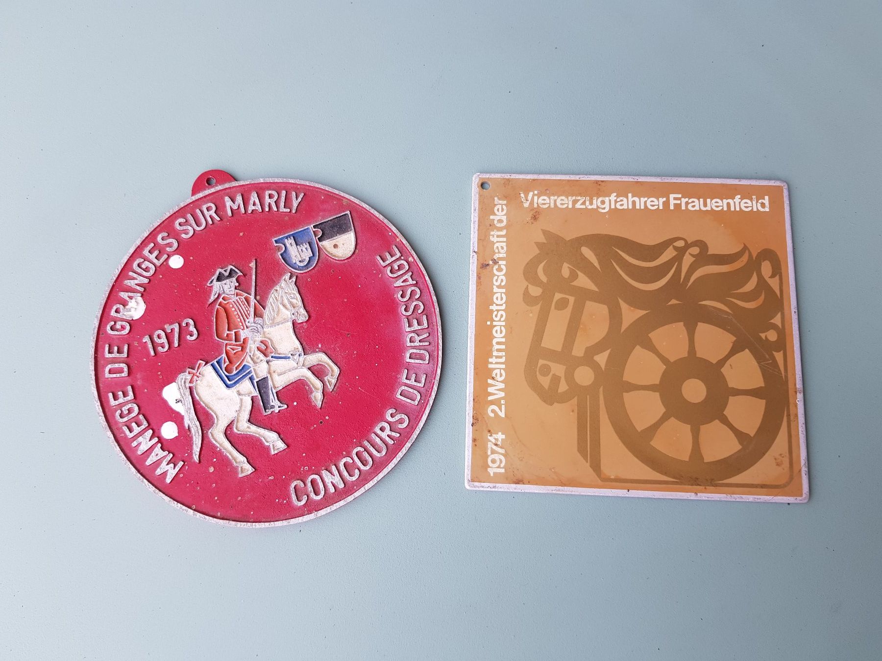 Plateaux: 2x Email Platten – D'occasion à Gutenswil par rolfsimmen31