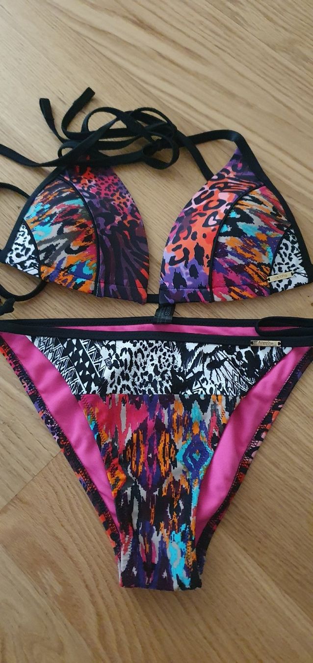 Badekleider & Bikinis: AB 1.- CHF!! Bikini-Sapph Gr M / 75 B – Gebraucht aus Eglisau von