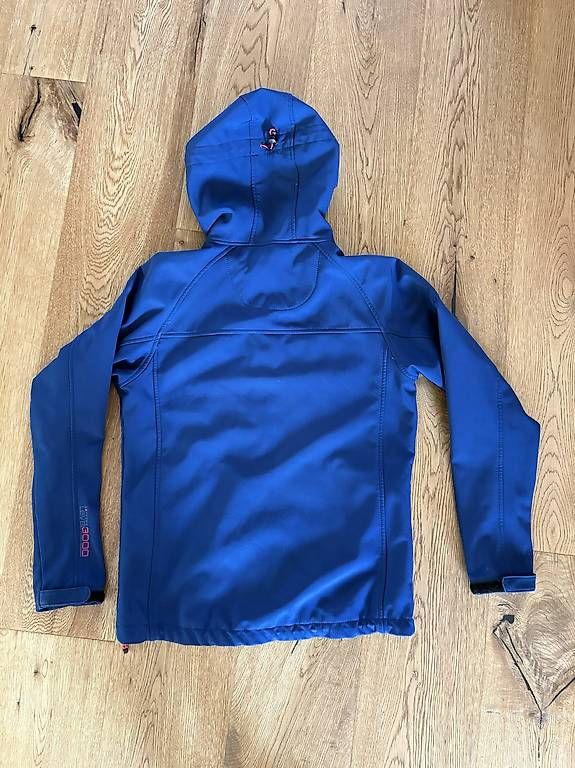 Giacche & Cappotti: Softshell-Jacke mit leichtem Futter Grösse 164 – Usato da Rifferswil venduto da Dua 2