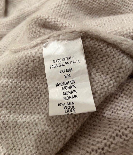 Pullover & Sweatshirts: Pullover oversized, Gr. S/M, hellbeige – Gebraucht aus Brugg AG von Hellviolett 3