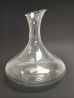 NEW! Crystal Wine Decanter, excellent condition, 1.5 liters