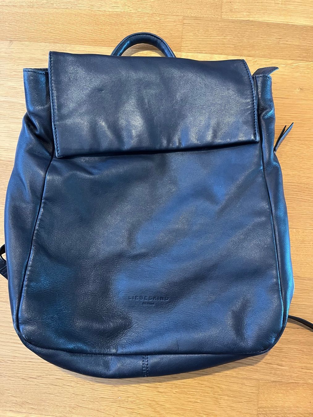 Liebeskind Zaini: LIEBESKIND Rücksack Leder – Usato da Luzern venduto da Aleoschli