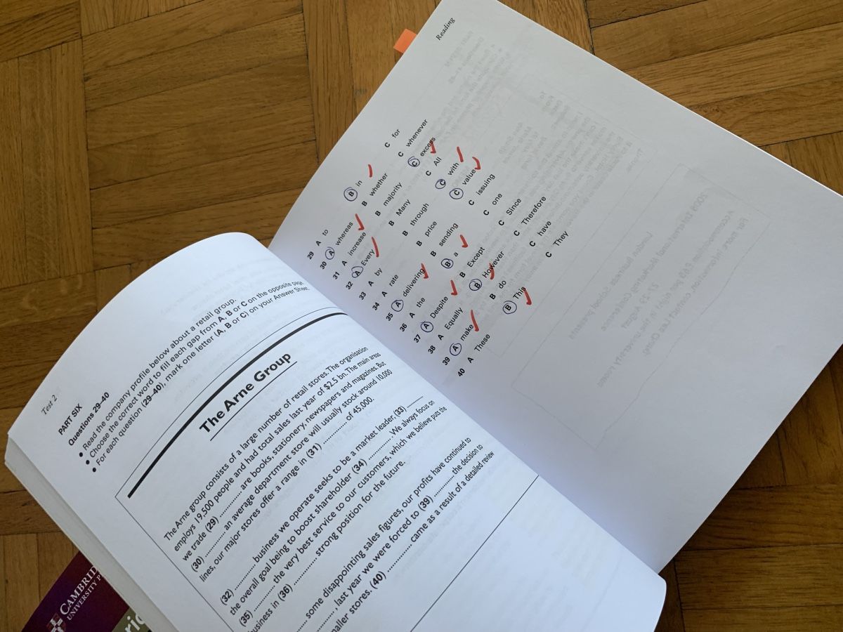 Libri: BEC Cambridge 4 + 5 – Usato da Tuggen venduto da Tantas 3