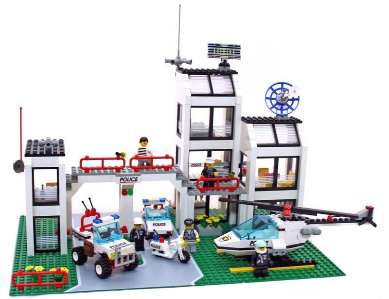 LEGO Polizeistation 6398 (komplett) (Gebraucht) in Stansstad für CHF 35 ...