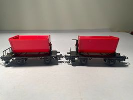 Märklin 2x Kippwagen mit Loore rot, AC-Achsen