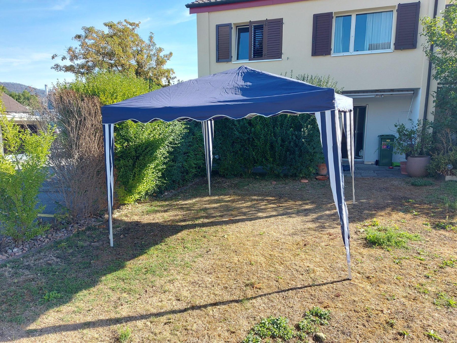 Tentes & Pavillons: einfach aufbarer Pavillon – D'occasion à Buchs AG par Sushikiller 1