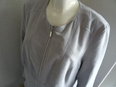 leichte Damen - Jacke  Grösse 46