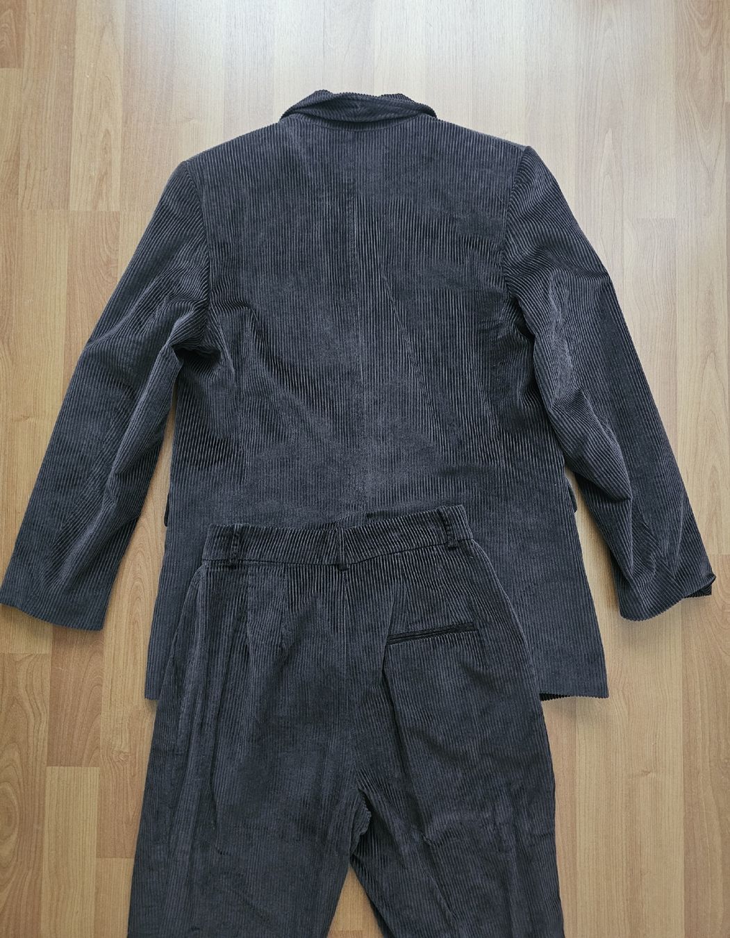 Mango Completi & Tailleur: Anzug XS – Usato da Basel venduto da Ina2211 1