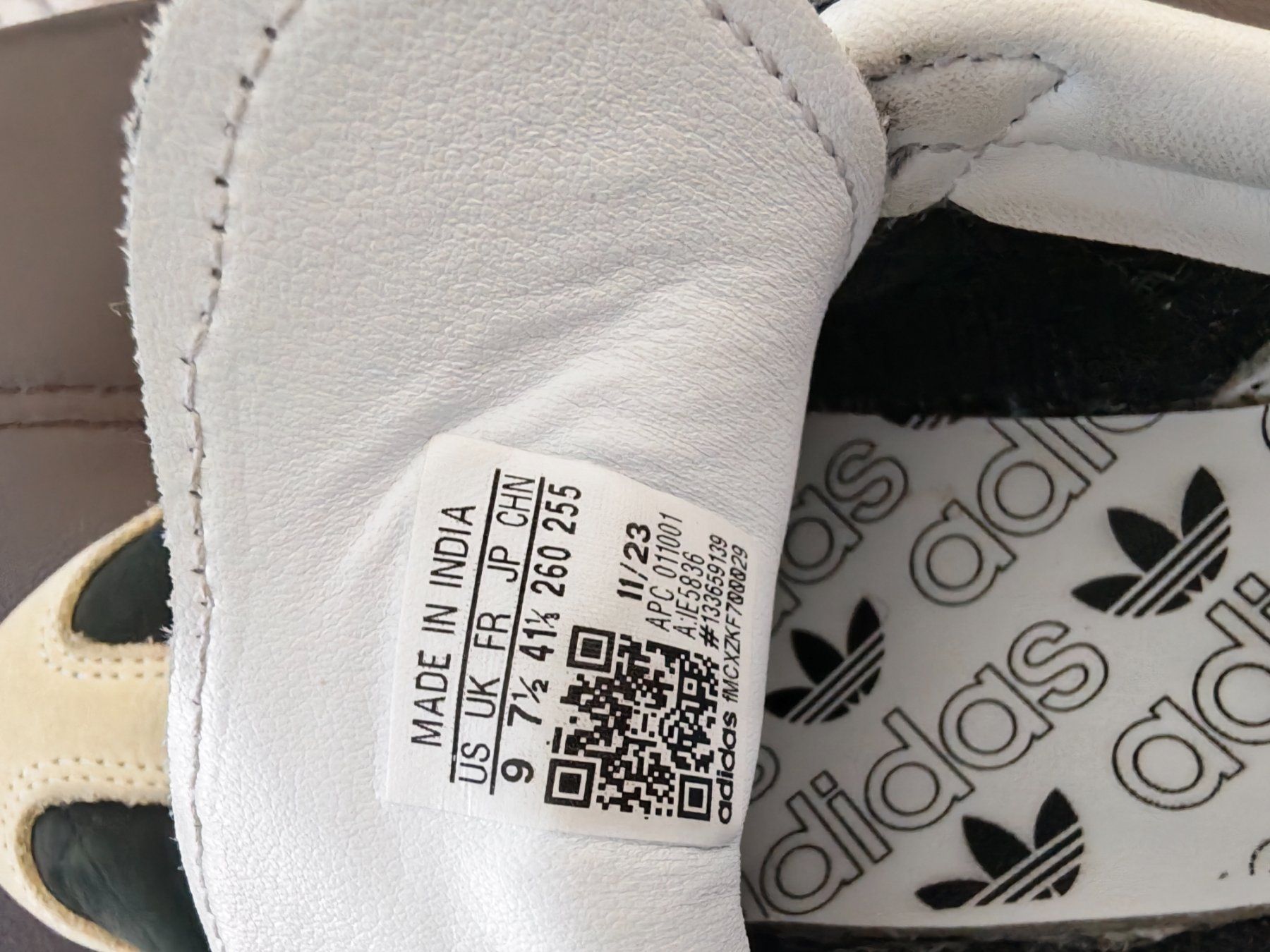 Adidas Chaussures femmes: Adidas Samba Gr 41.5 – D'occasion à Regensdorf par Marish73 6