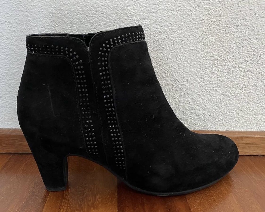 Gabor Damenschuhe: Gabor Stiefeletten Schwarz – Gebraucht aus Embrach von ale_v5qn
