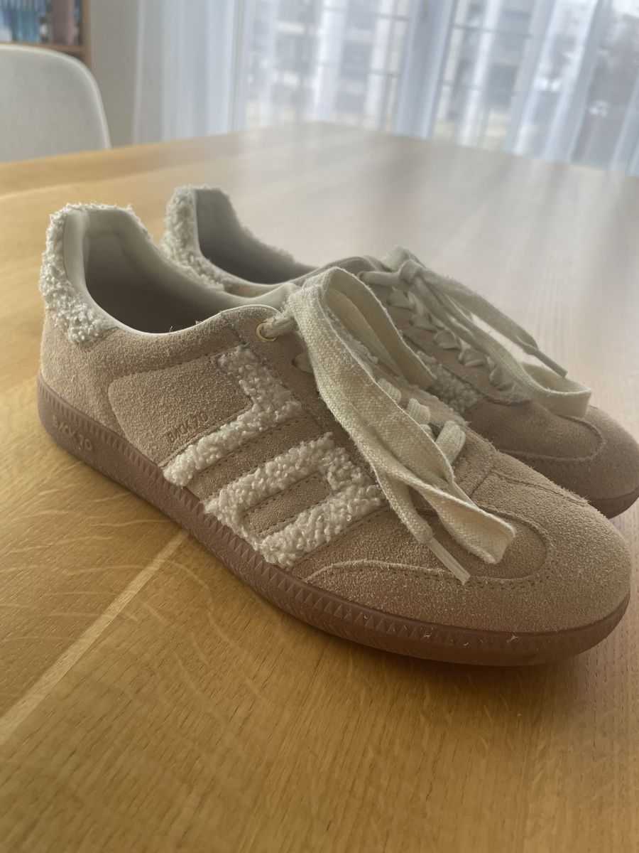 Scarpe da donna: Stylische Back 70 Sneaker, Grösse 37 – Usato da Emmenbrücke venduto da sim_gt9g 3